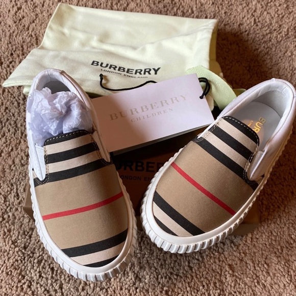 Burberry Other - Burberry sneakers